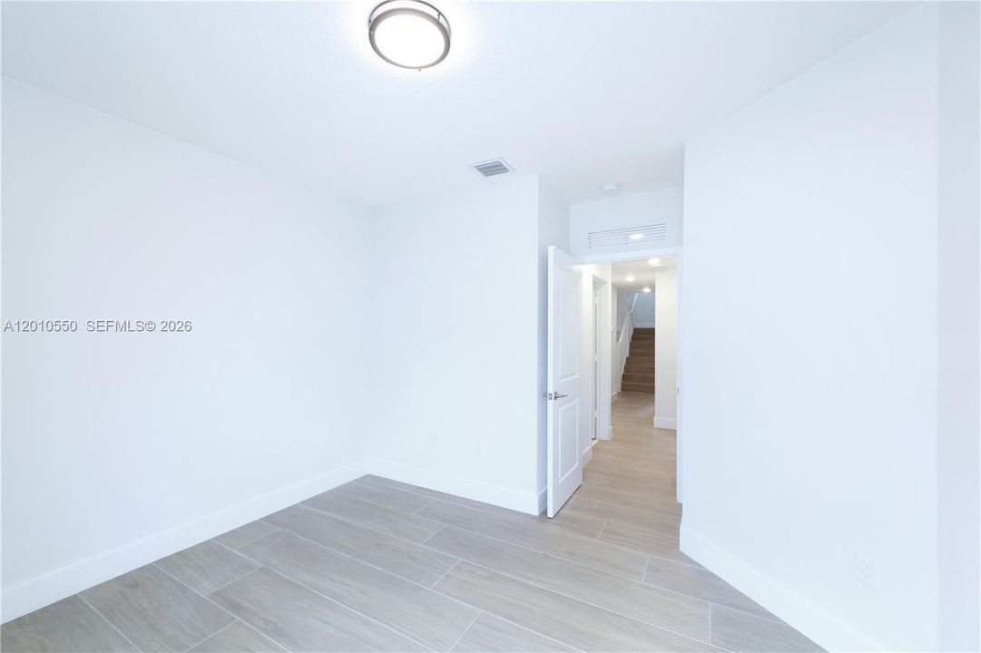 В аренду: $5,200 (3 спален, 2 ванн, 2878 Квадратных фут)