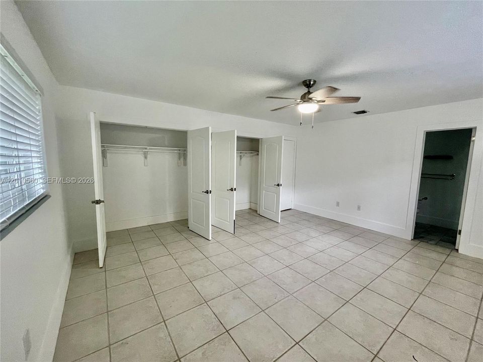 large master bedroom