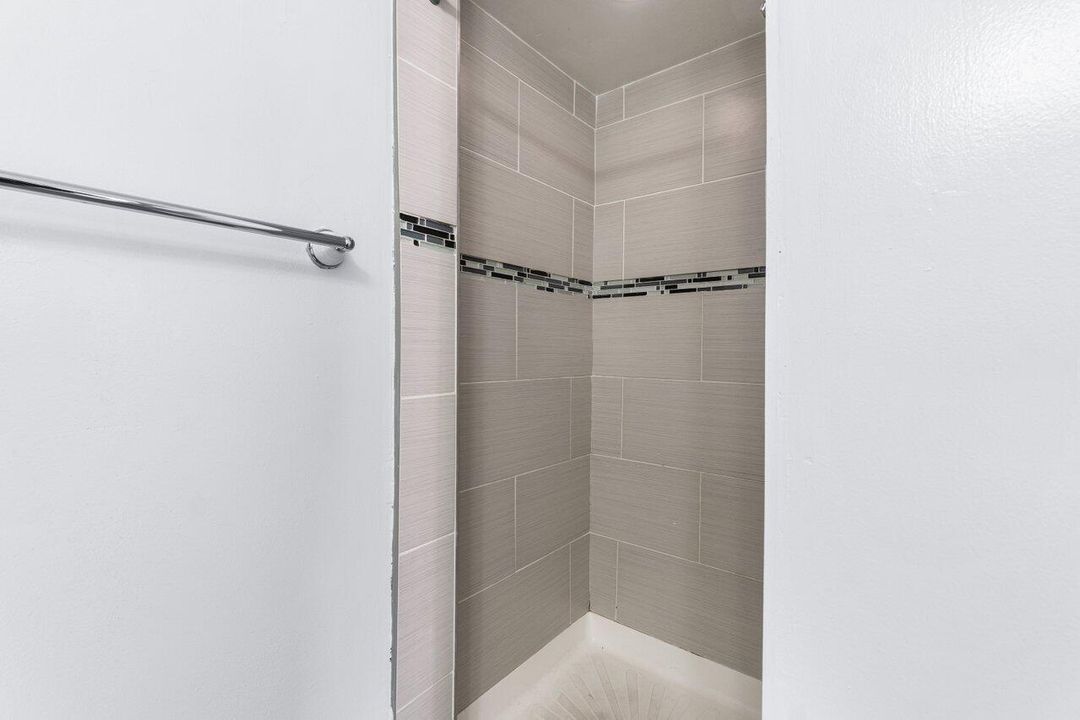 021-1833Northwest94thAvenue-CoralSprings