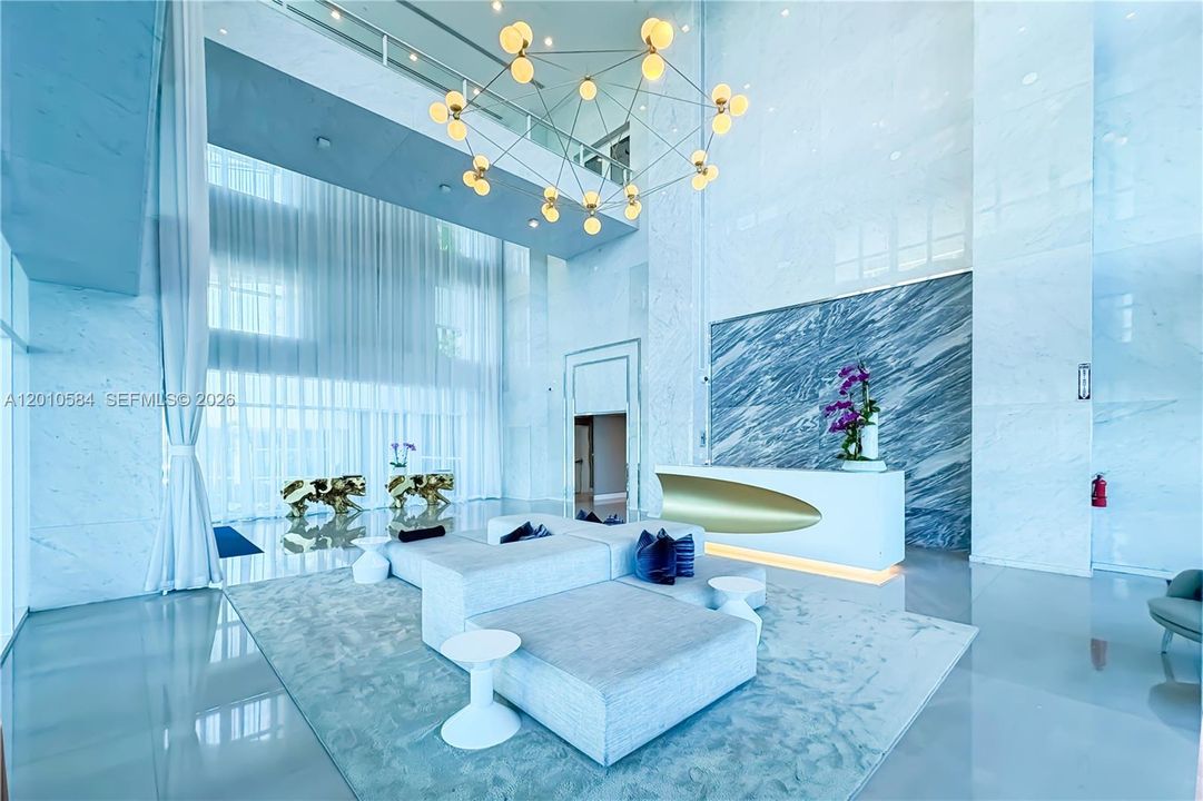 Active With Contract: $5,000 (1 beds, 1 baths, 776 Square Feet)