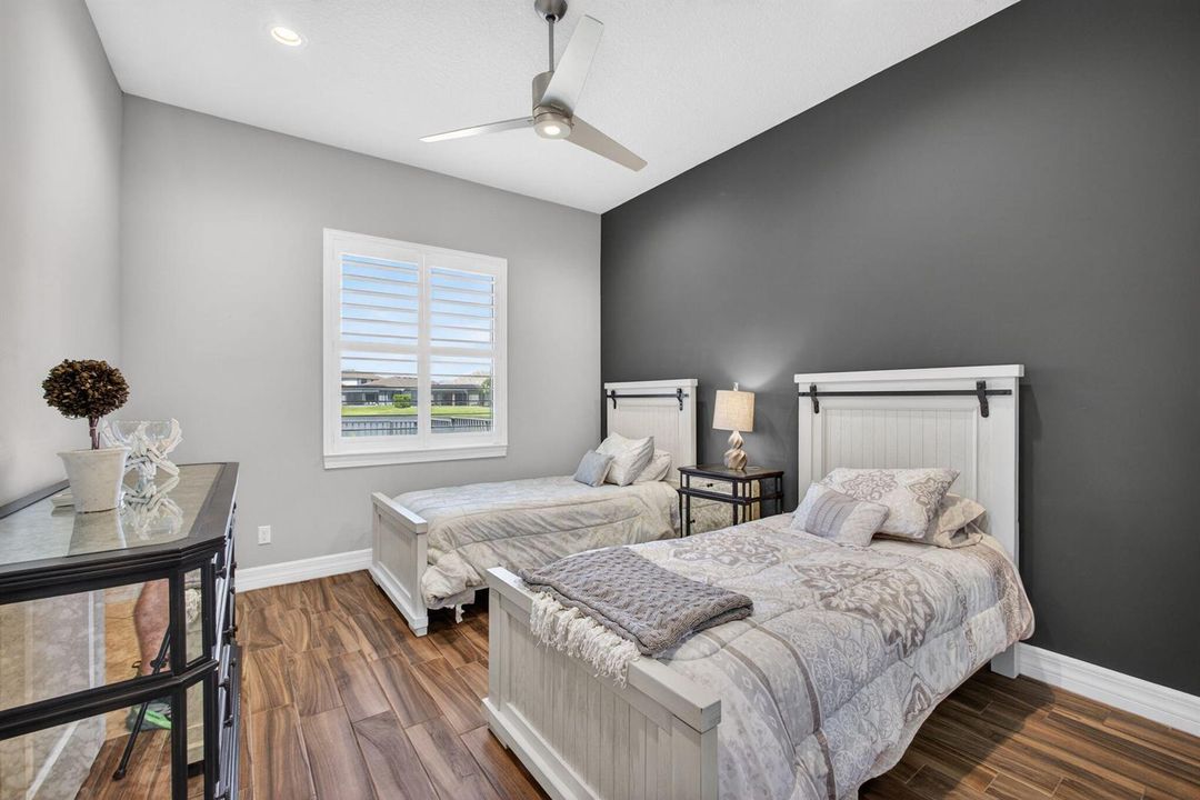 54-web-or-mls-5D1A8050