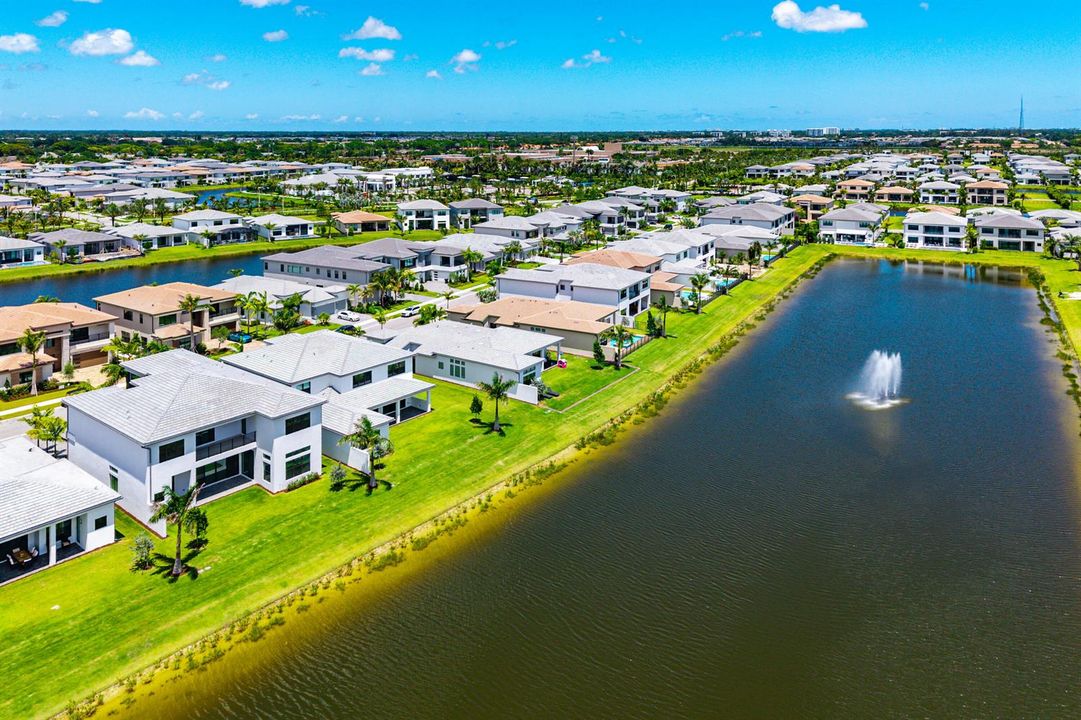 072-9516RiversideParkDrive-BocaRaton-FL-