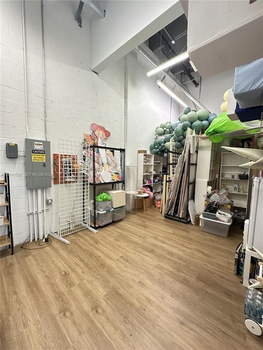 出租: $6,595 (0 贝兹, 0 浴室, 0 平方英尺)