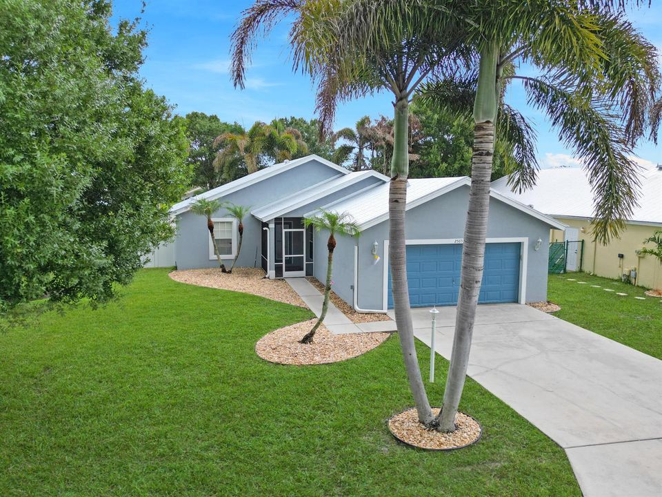 Front aerial 1