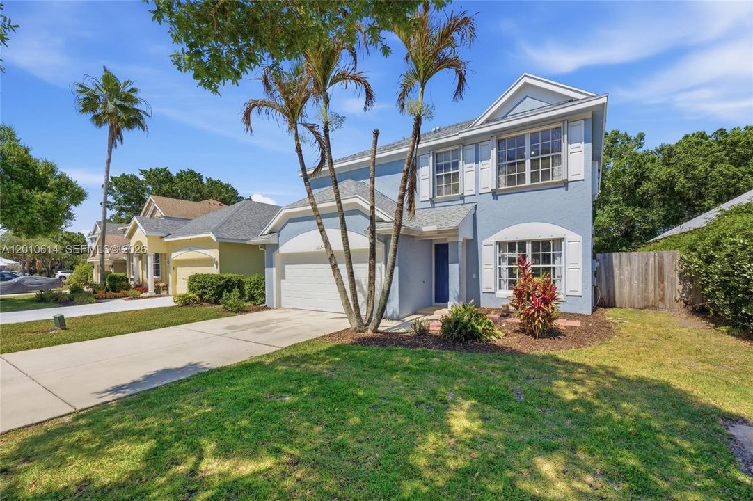 For Sale: $599,999 (4 beds, 2 baths, 2353 Square Feet)