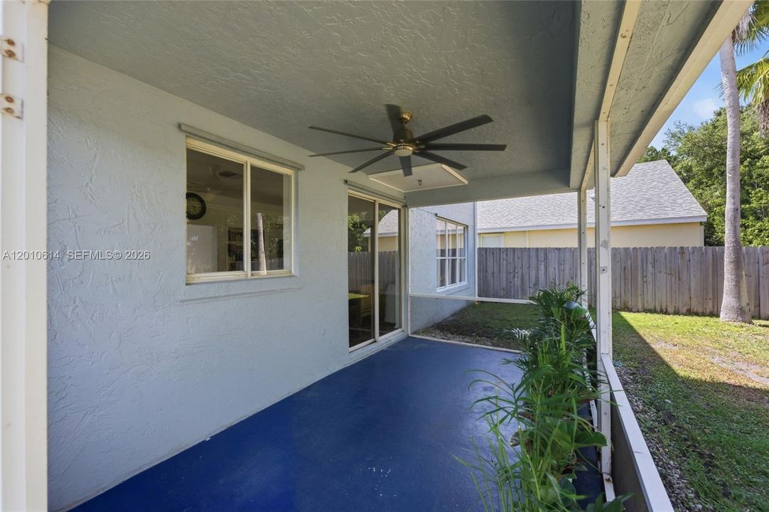 For Sale: $599,999 (4 beds, 2 baths, 2353 Square Feet)