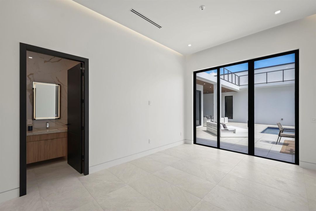 6676 Northwest 66th Way - 76.jpg-FULL