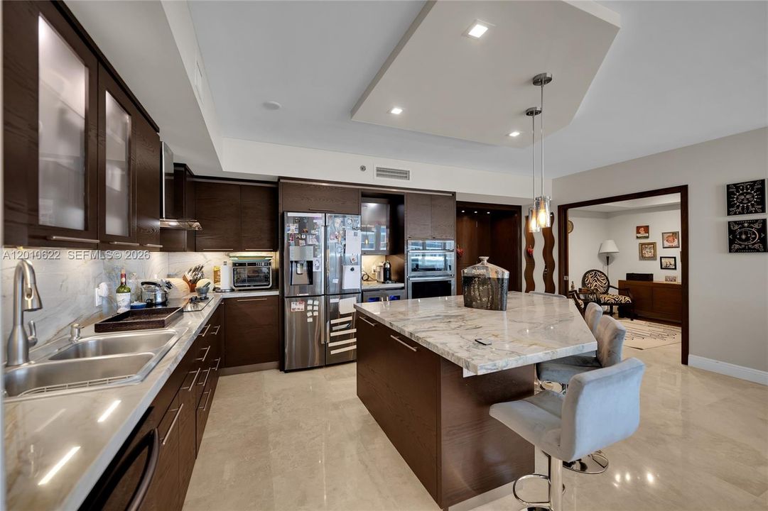 For Sale: $1,445,000 (3 beds, 2 baths, 1782 Square Feet)