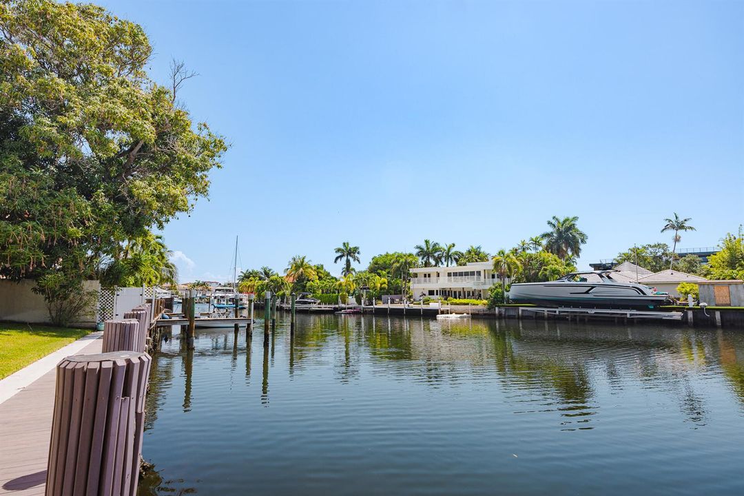 1308BayviewDr-19