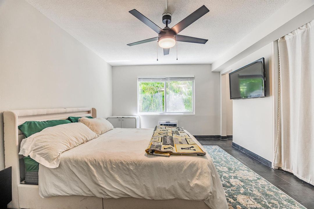 1308BayviewDr-14