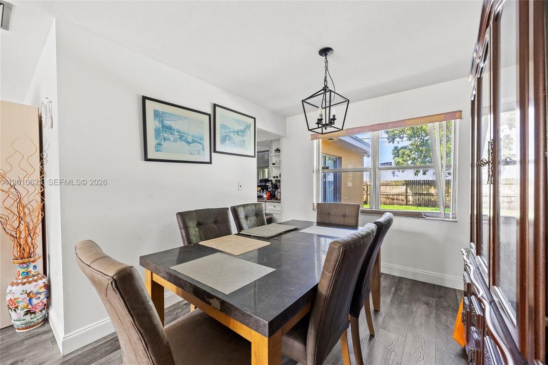 For Sale: $590,000 (3 beds, 2 baths, 1920 Square Feet)