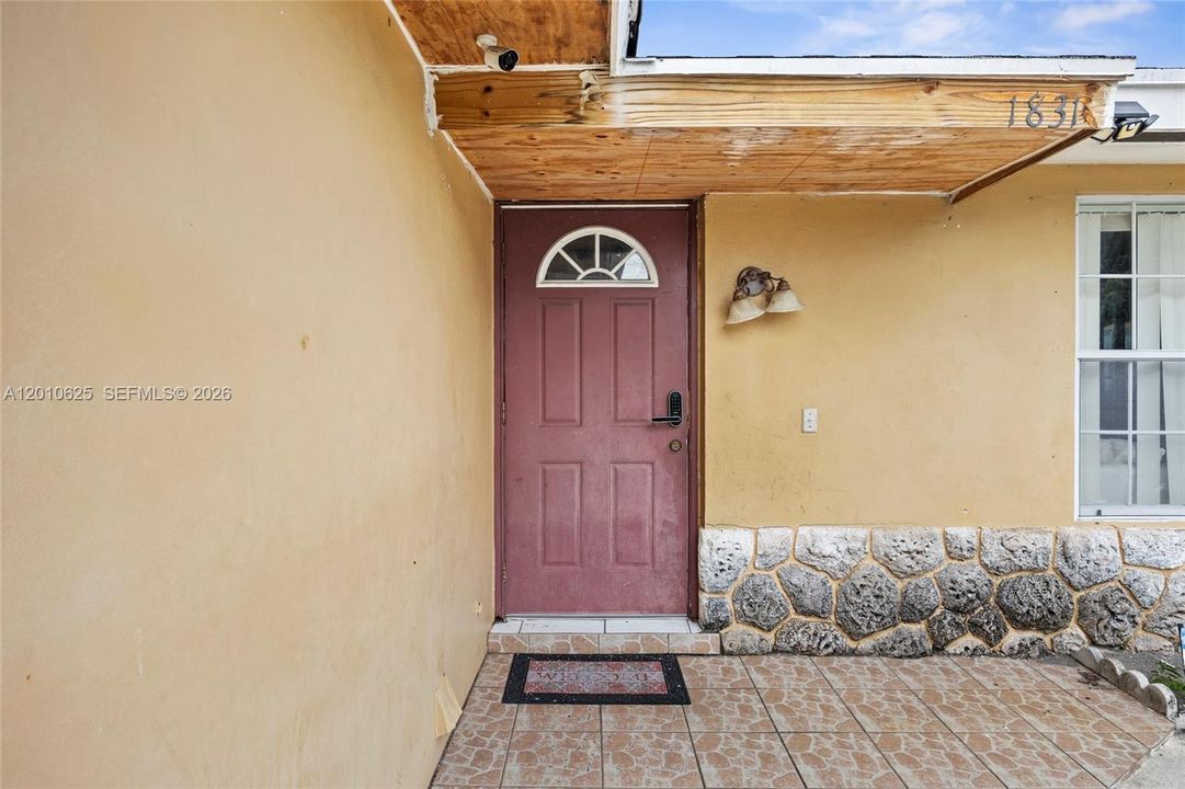 For Sale: $590,000 (3 beds, 2 baths, 1920 Square Feet)