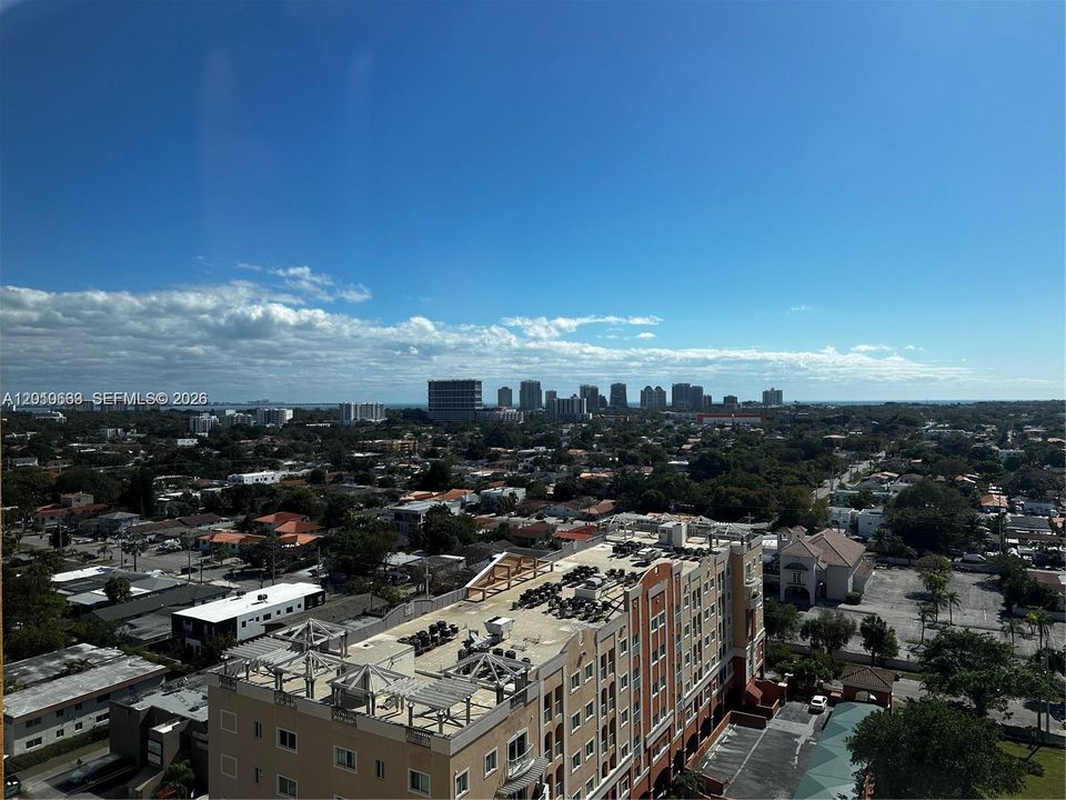 Vendido Recientemente: $525,000 (2 camas, 2 baños, 1242 Pies cuadrados)