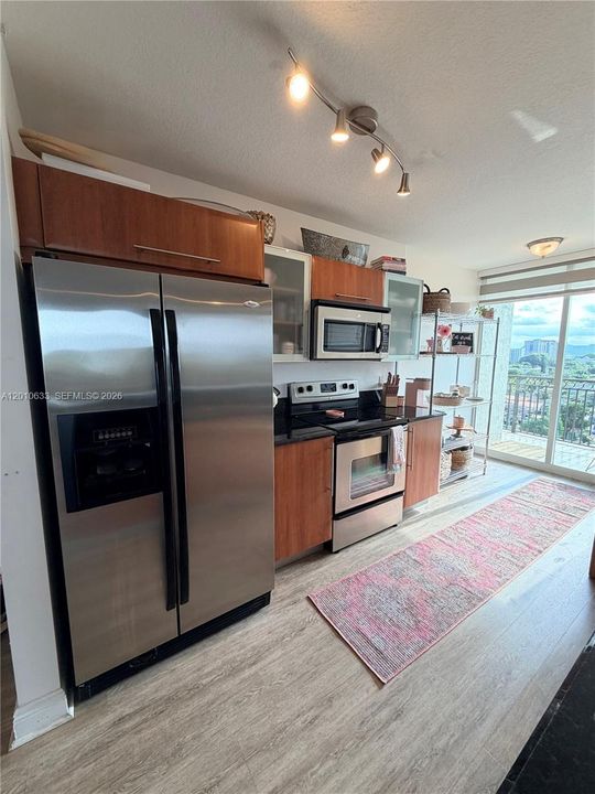 Vendido Recientemente: $525,000 (2 camas, 2 baños, 1242 Pies cuadrados)