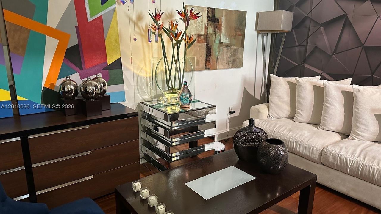 En Venta: $215,000 (1 camas, 1 baños, 470 Pies cuadrados)