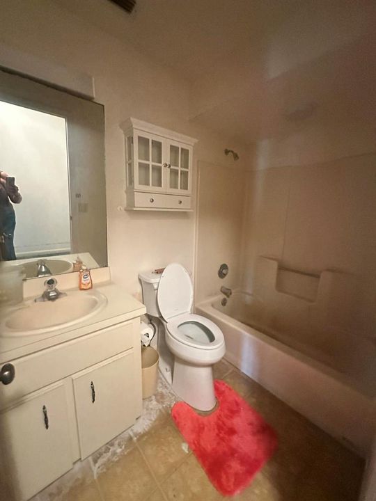 GUEST BATH