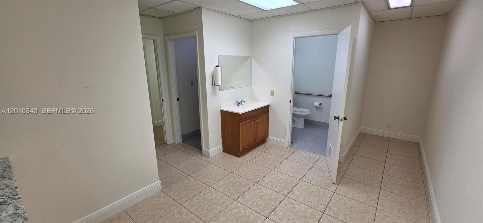 Active With Contract: $3,500 (0 beds, 0 baths, 0 Square Feet)