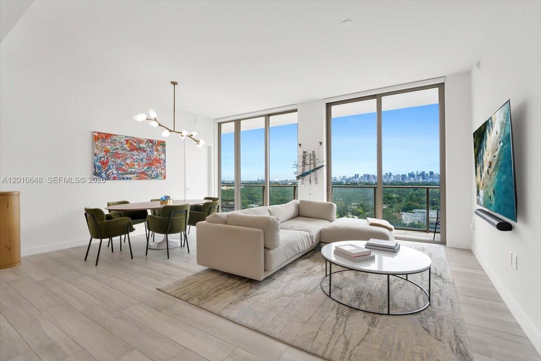 For Sale: $1,950,000 (2 beds, 2 baths, 1274 Square Feet)