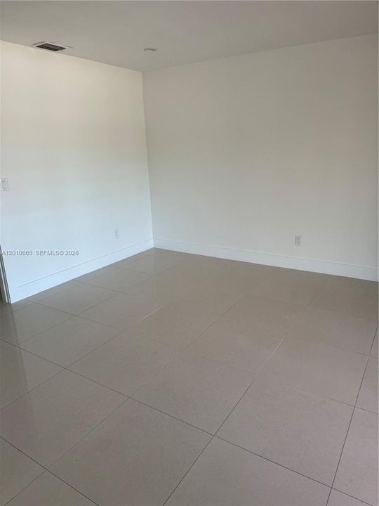 В аренду: $4,850 (3 спален, 3 ванн, 4491 Квадратных фут)