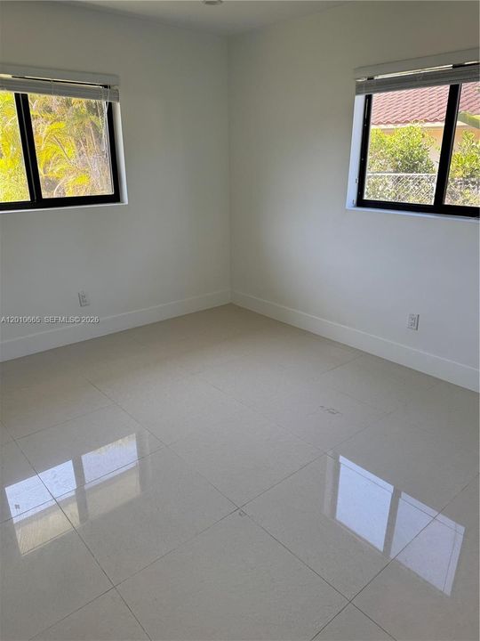 В аренду: $4,850 (3 спален, 3 ванн, 4491 Квадратных фут)