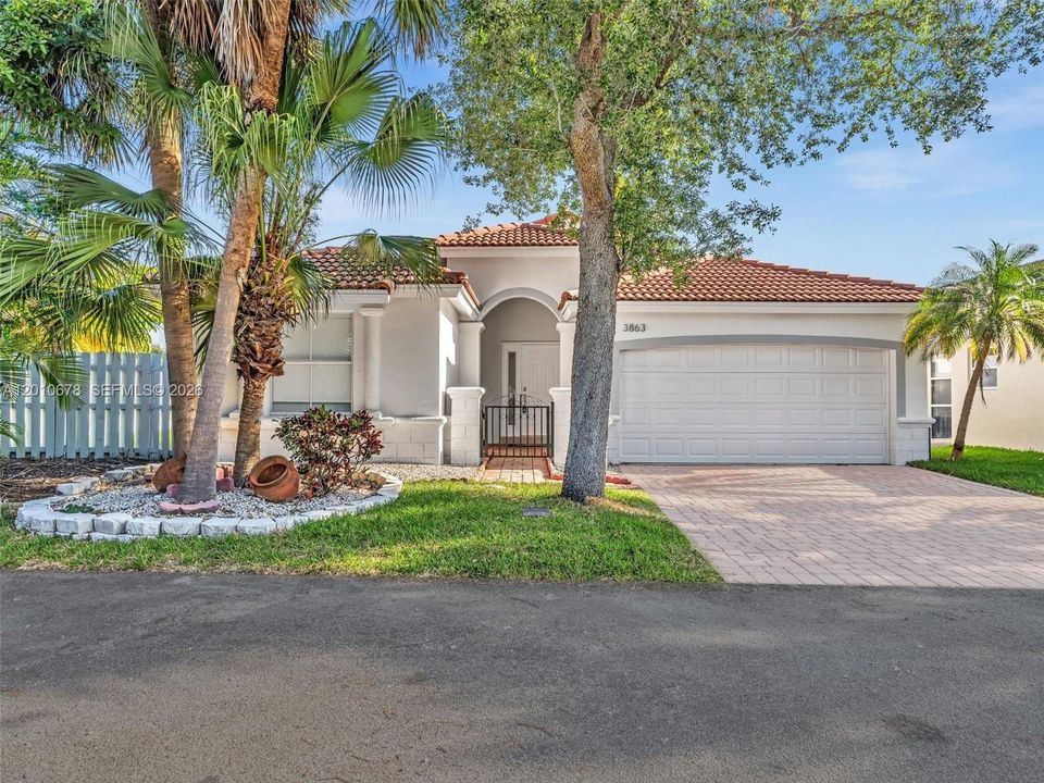Recently Rented: $6,250 (4 beds, 3 baths, 1824 Square Feet)