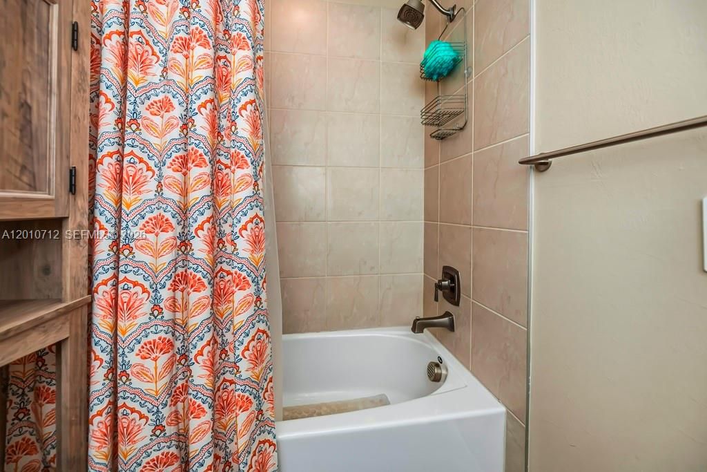 For Sale: $579,900 (5 beds, 4 baths, 0 Square Feet)