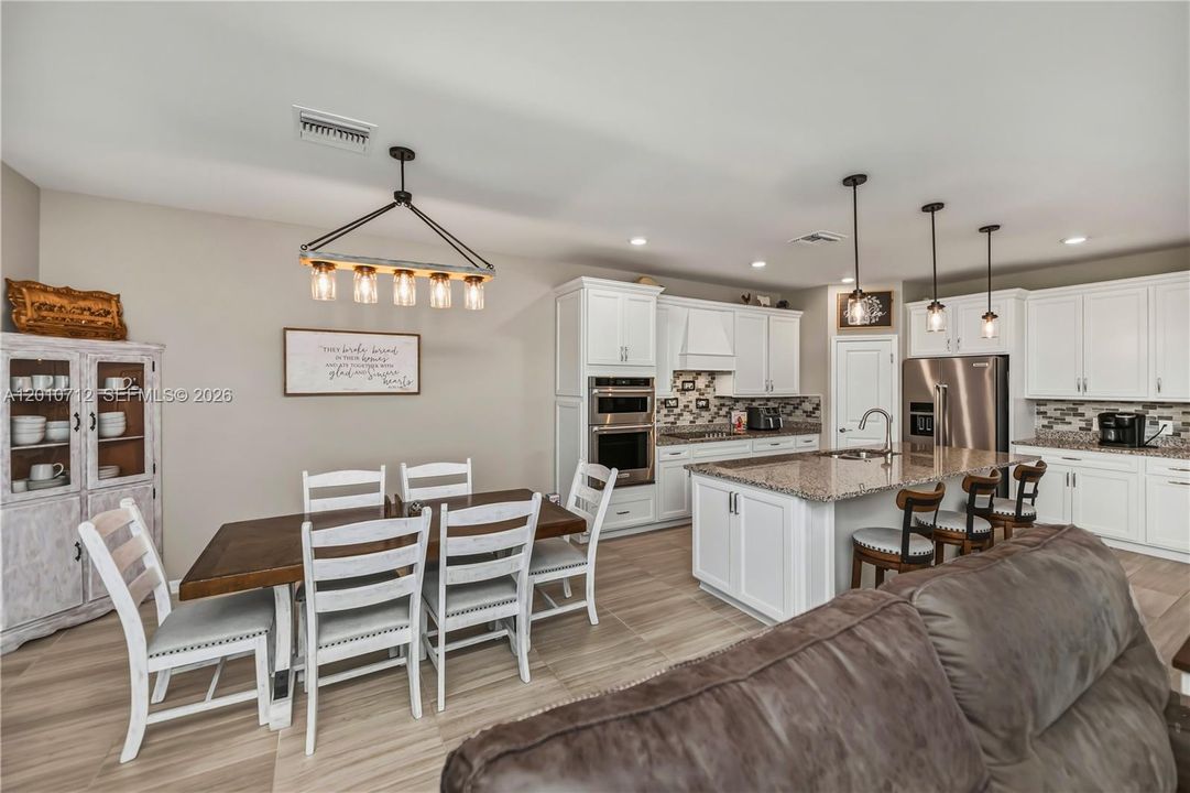 For Sale: $579,900 (5 beds, 4 baths, 0 Square Feet)