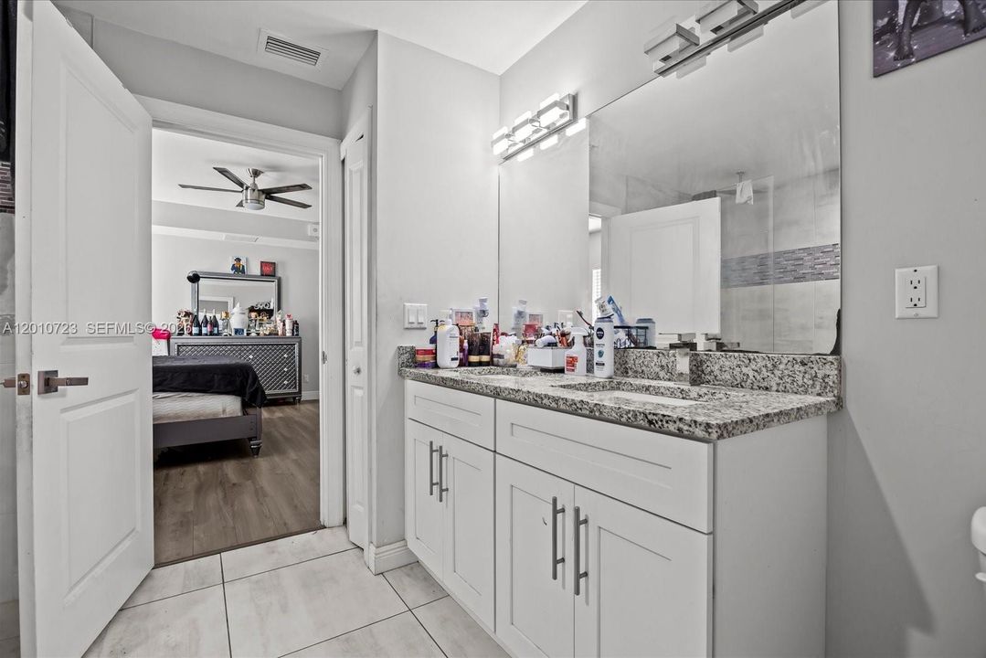 For Sale: $475,000 (4 beds, 3 baths, 2257 Square Feet)