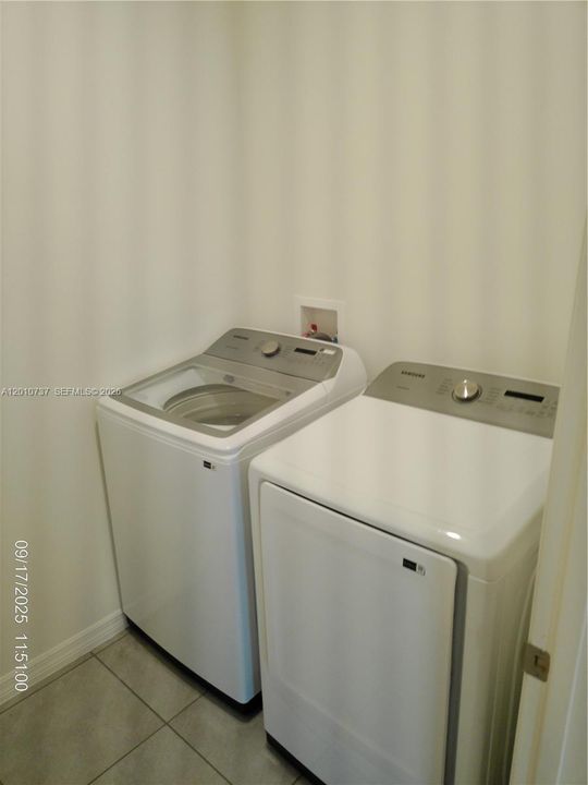 Active With Contract: $2,133 (4 beds, 2 baths, 1830 Square Feet)