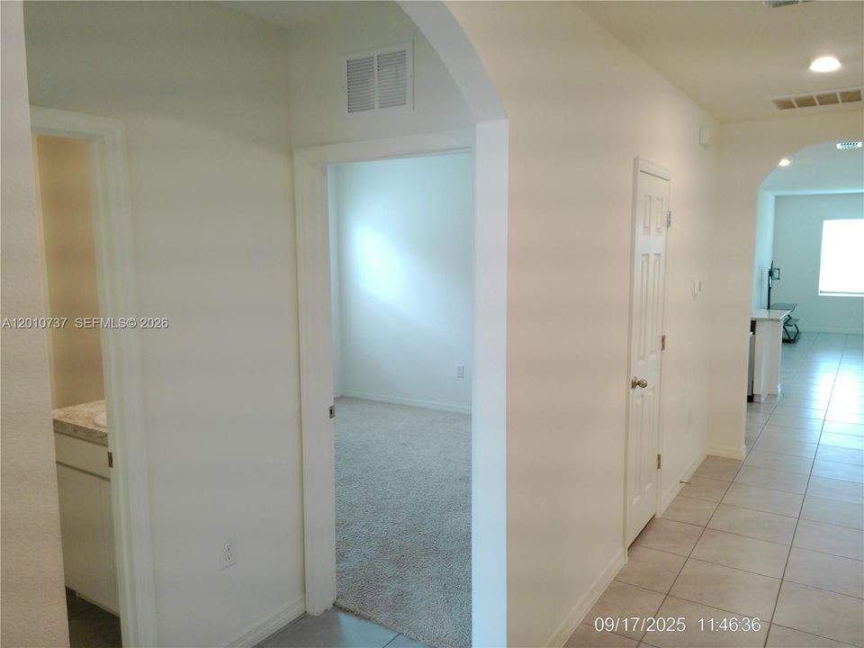 Active With Contract: $2,133 (4 beds, 2 baths, 1830 Square Feet)