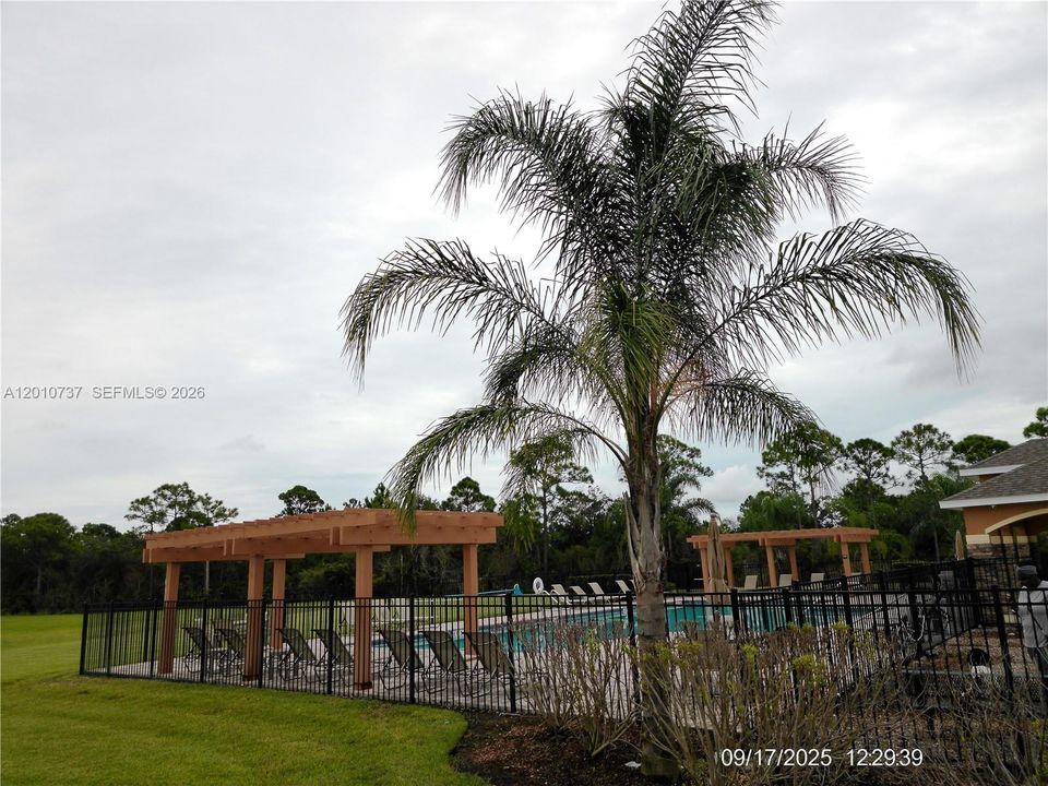 Active With Contract: $2,133 (4 beds, 2 baths, 1830 Square Feet)