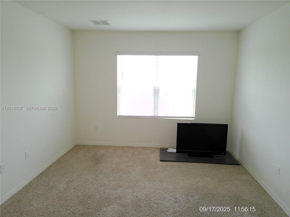 Active With Contract: $2,133 (4 beds, 2 baths, 1830 Square Feet)