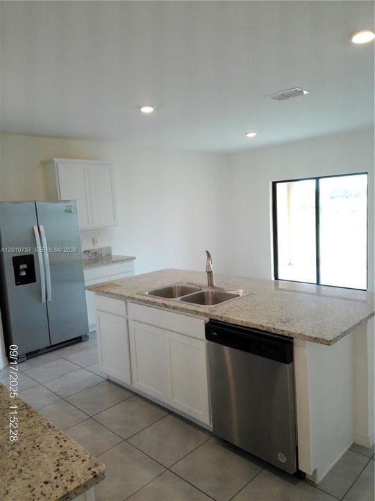 Active With Contract: $2,133 (4 beds, 2 baths, 1830 Square Feet)