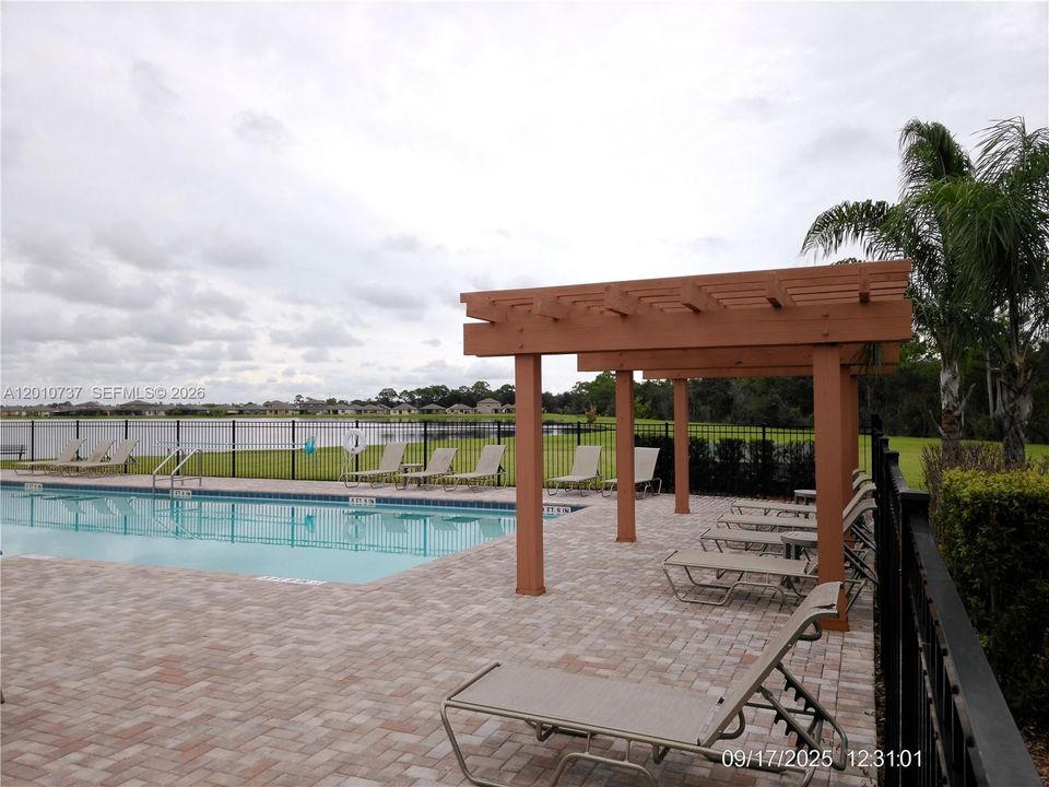 Active With Contract: $2,133 (4 beds, 2 baths, 1830 Square Feet)