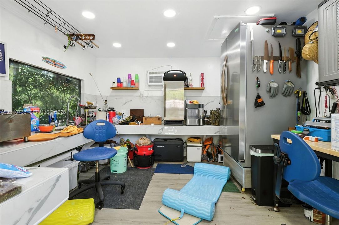 For Sale: $1,100,000 (0 beds, 0 baths, 2394 Square Feet)