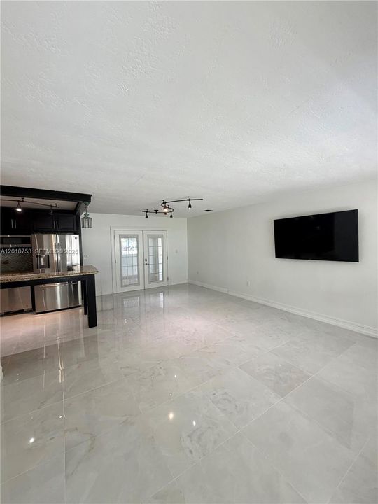 En Renta: $3,900 (4 camas, 2 baños, 1518 Pies cuadrados)