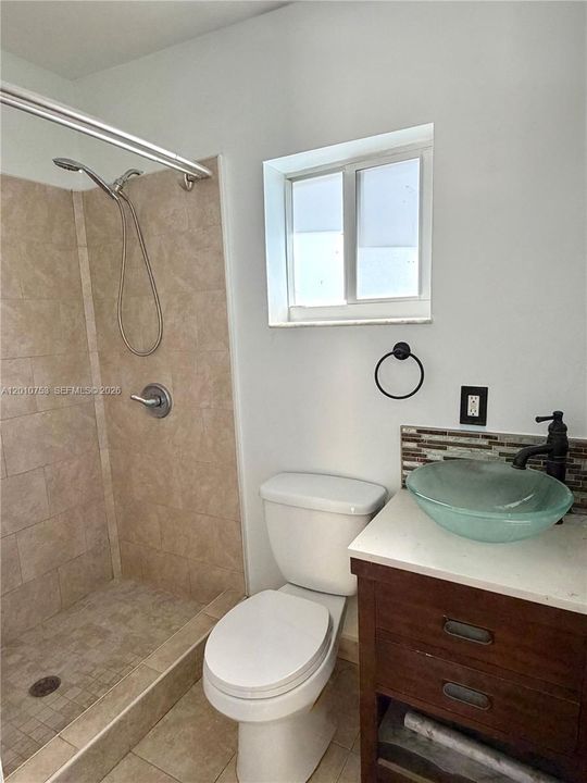En Renta: $3,900 (4 camas, 2 baños, 1518 Pies cuadrados)