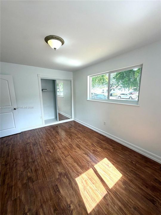 En Renta: $3,900 (4 camas, 2 baños, 1518 Pies cuadrados)