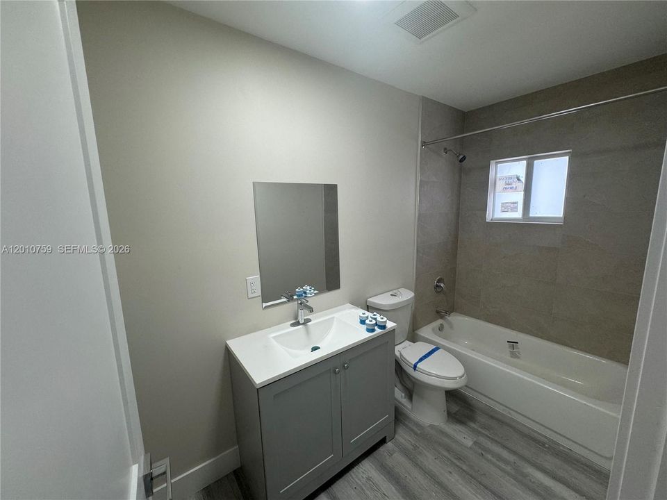 En Venta: $2,190,000 (0 camas, 0 baños, 6756 Pies cuadrados)