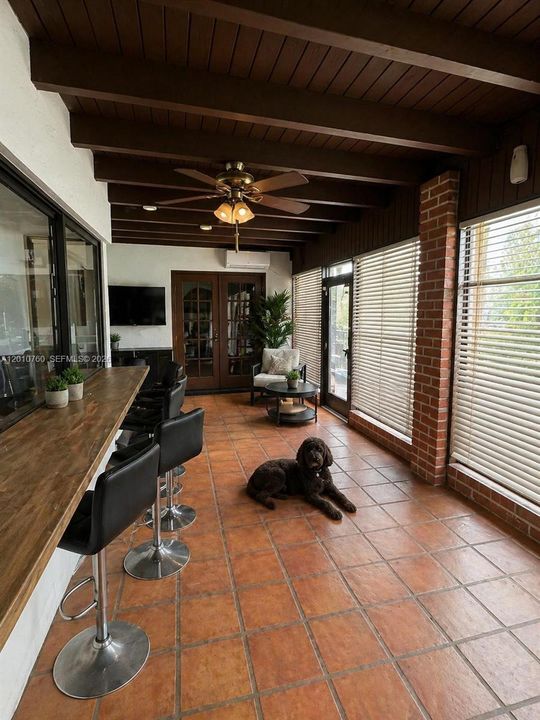 For Sale: $1,600,000 (7 beds, 4 baths, 4133 Square Feet)
