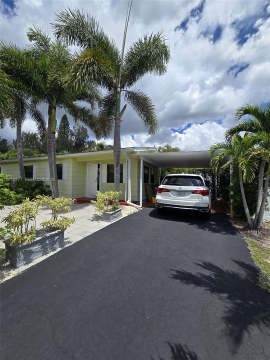 Recientemente alquilado: $2,650 (2 camas, 2 baños, 1152 Pies cuadrados)