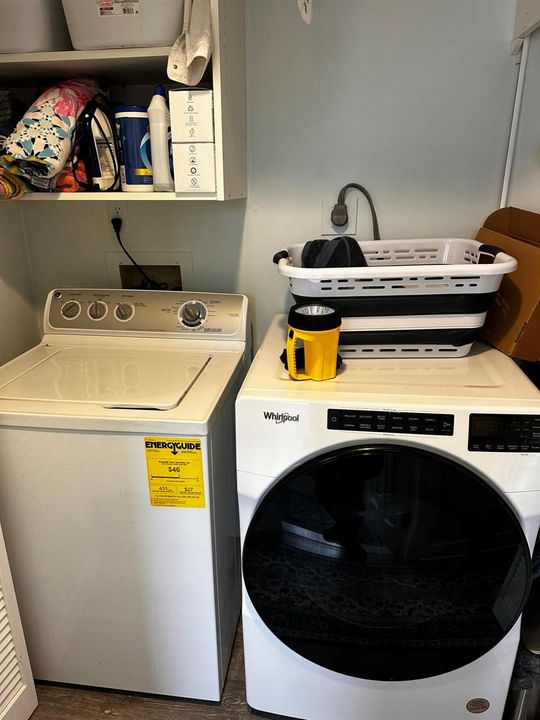 Washer & Dryer