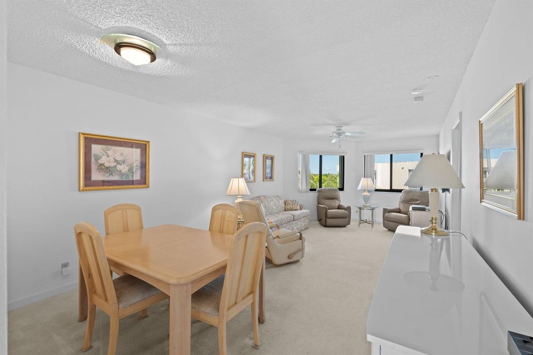 Living area 4