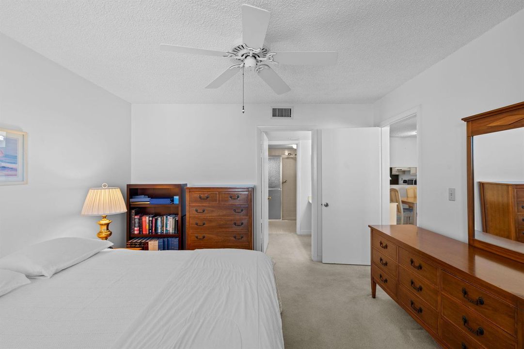 Master bedroom 2