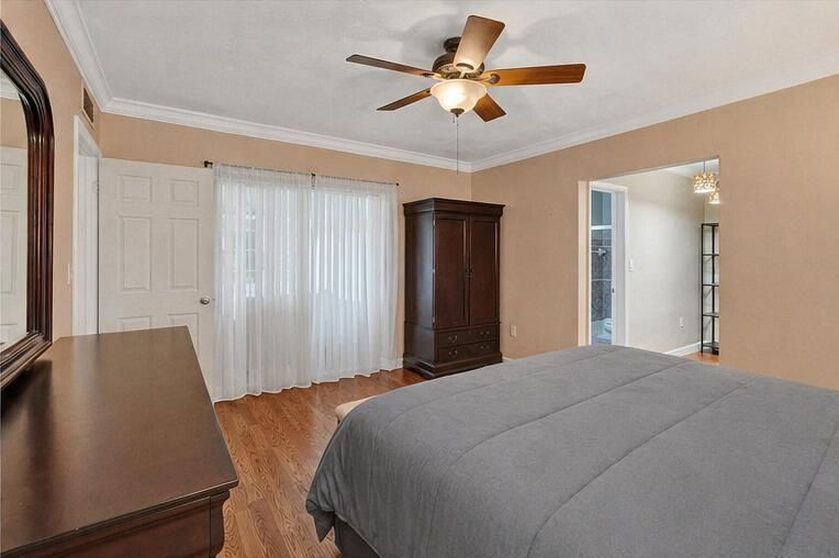 bedroom_neat_4