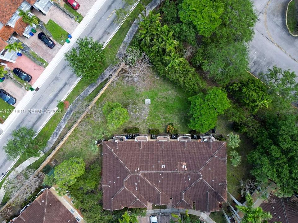 На продажу: $390,000 (3 спален, 3 ванн, 1270 Квадратных фут)