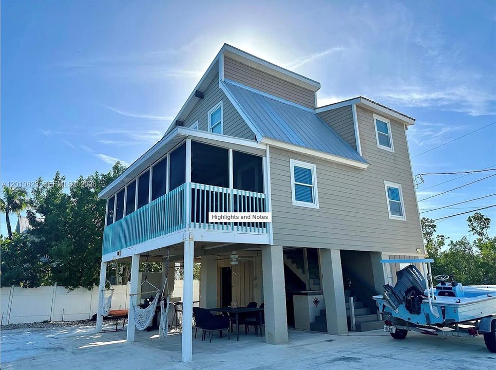 For Rent: $4,500 (2 beds, 2 baths, 1008 Square Feet)