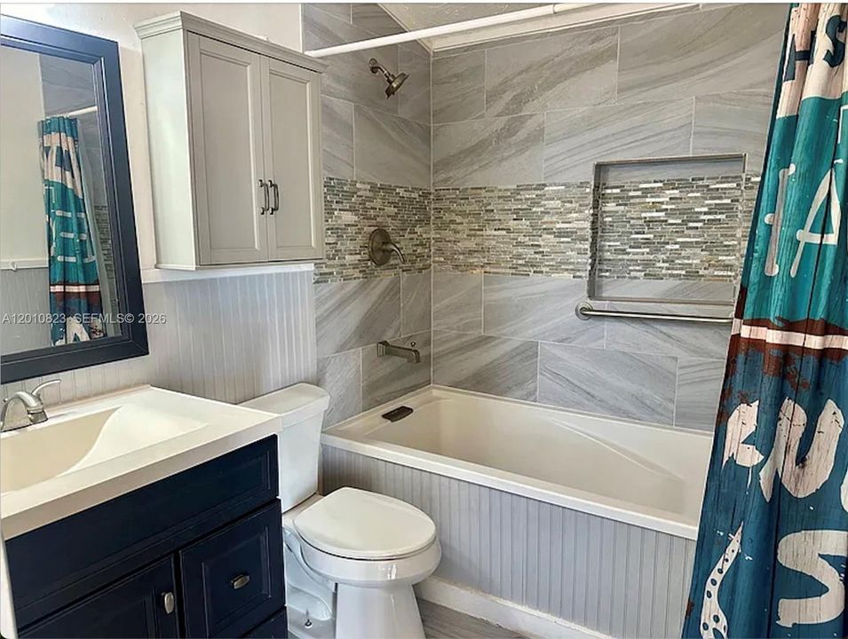 For Rent: $4,500 (2 beds, 2 baths, 1008 Square Feet)