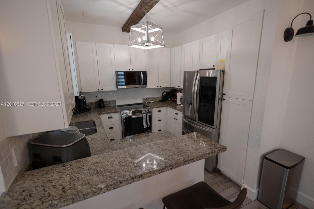 Active With Contract: $550,000 (4 beds, 2 baths, 1812 Square Feet)