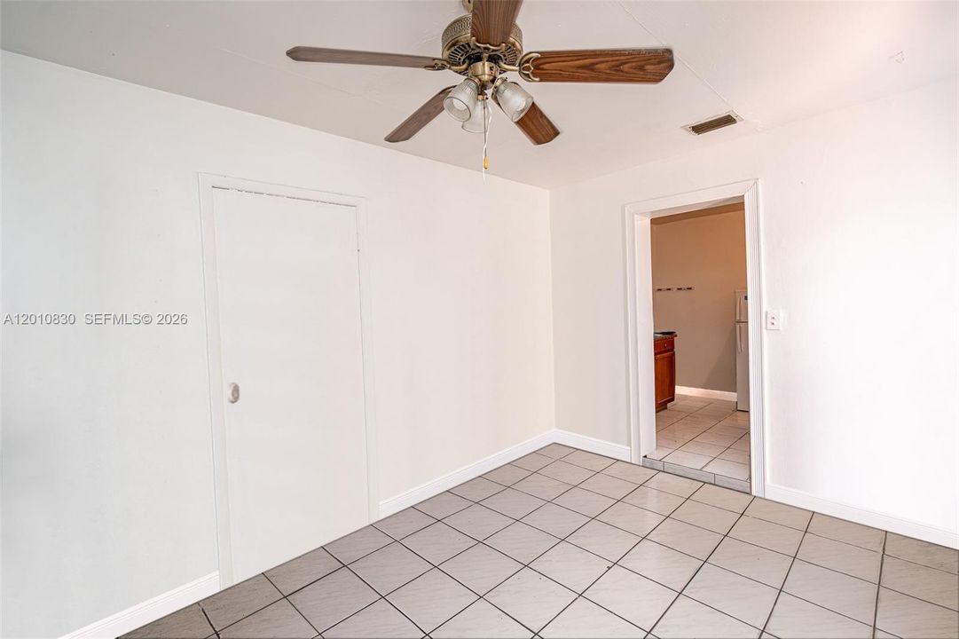 For Sale: $650,000 (4 beds, 3 baths, 1898 Square Feet)